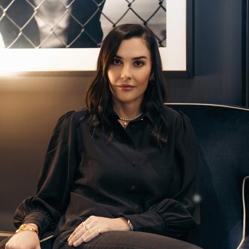 An Aesthetic Doctor in Sydney, Double Bay consulting her patient about injectables and aesthetic medicine