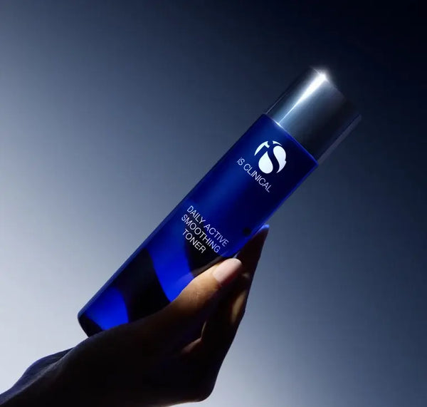 iS Clinical - Daily Active Smoothing Toner